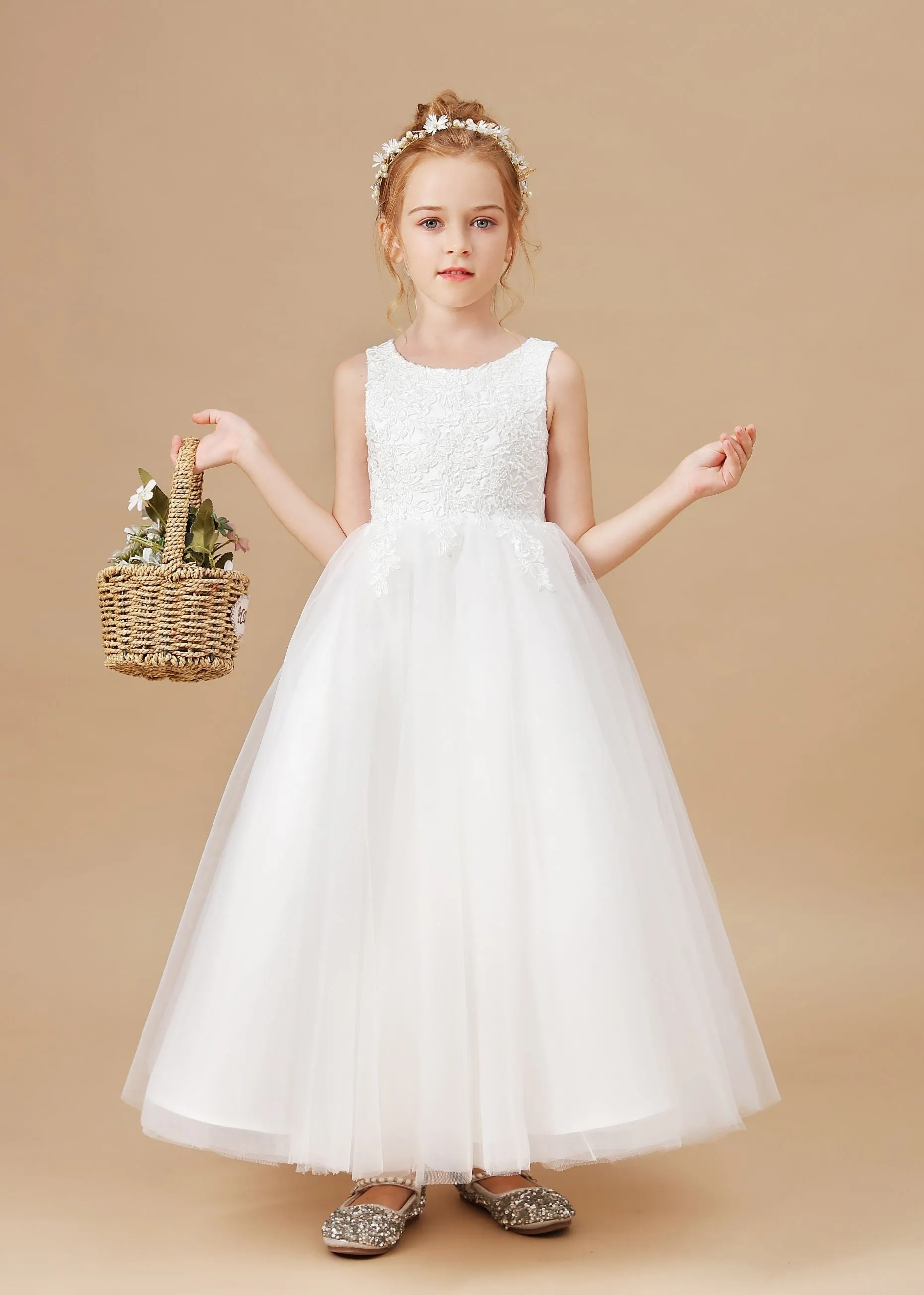 Applique Cute Sleeveless Tulle Flower Girl Dresses With Bownot