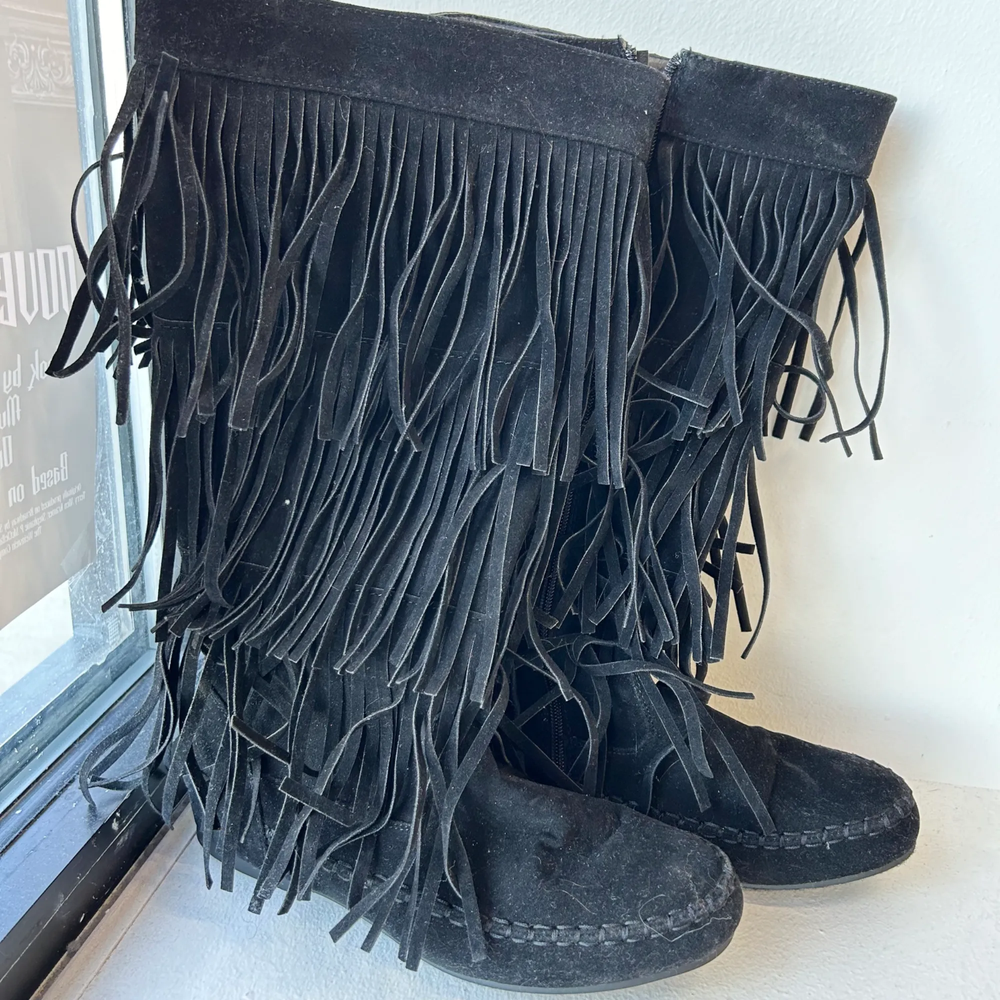 Boots Womens 9