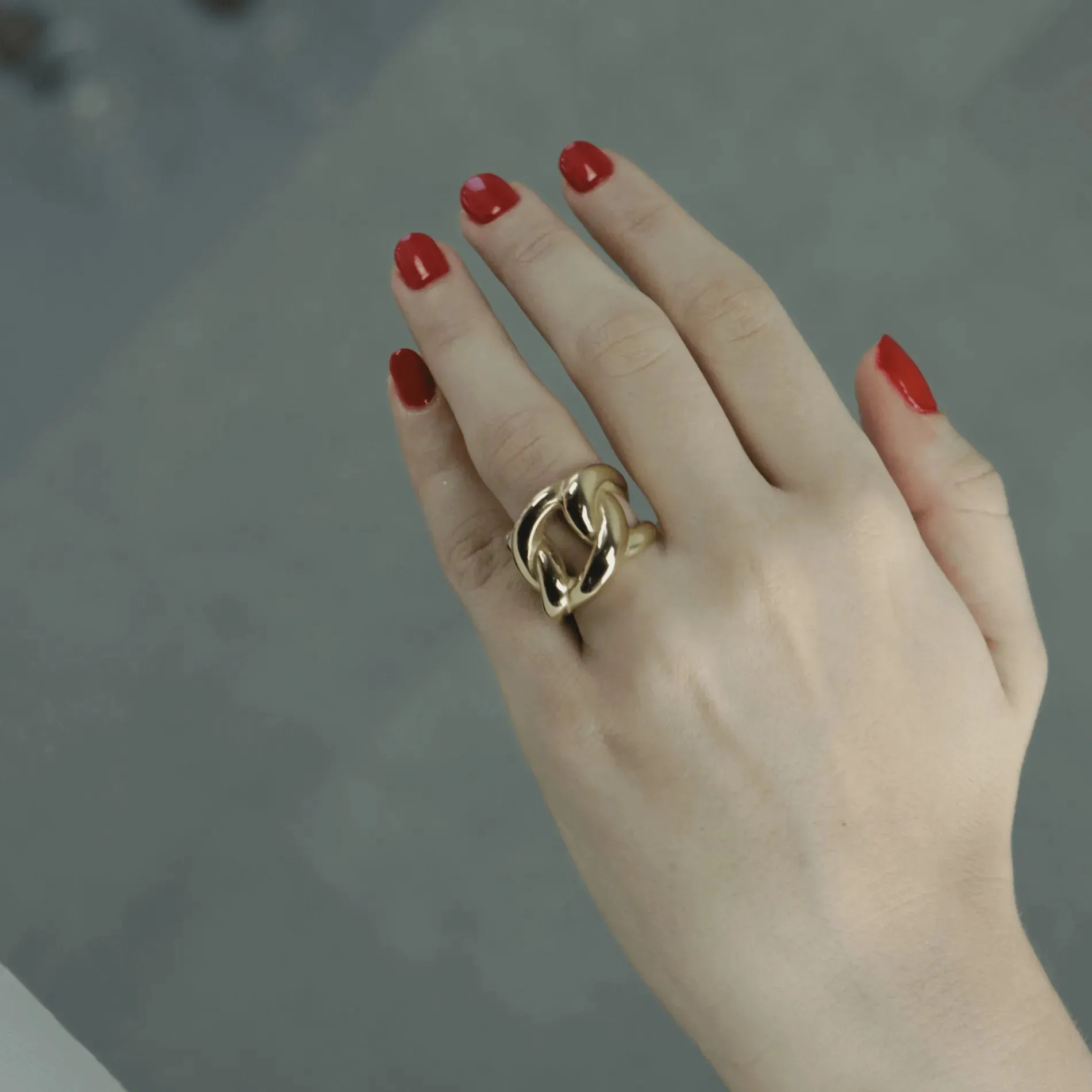 Courage Waterproof Chunky Link Statement Ring Silver Plating