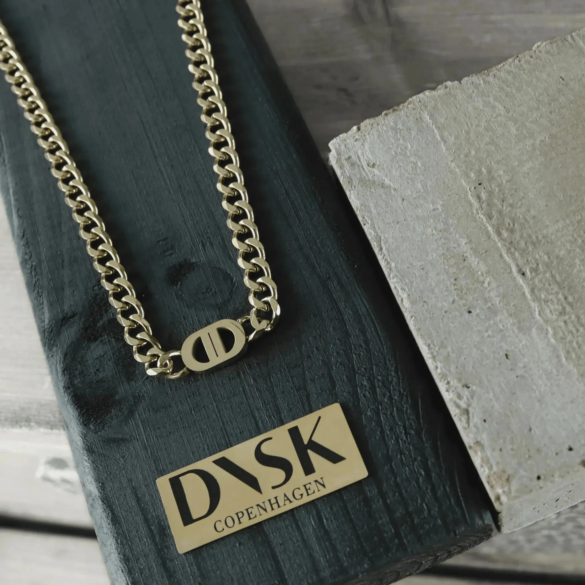 Courage Waterproof Short Dansk Necklace 18K Gold Plating