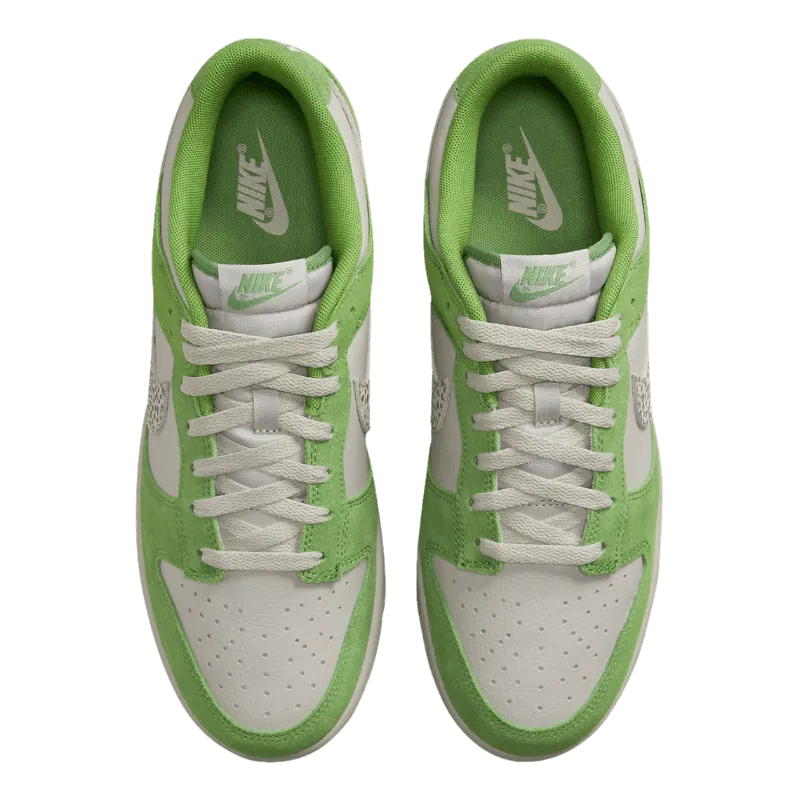 Dunk Low Safari Swoosh Chlorophyll