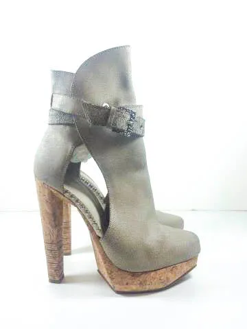 HERVE LEGER Crackle Leather Gray Taupe Buckle Wrap Cork Platform Heels Size 8