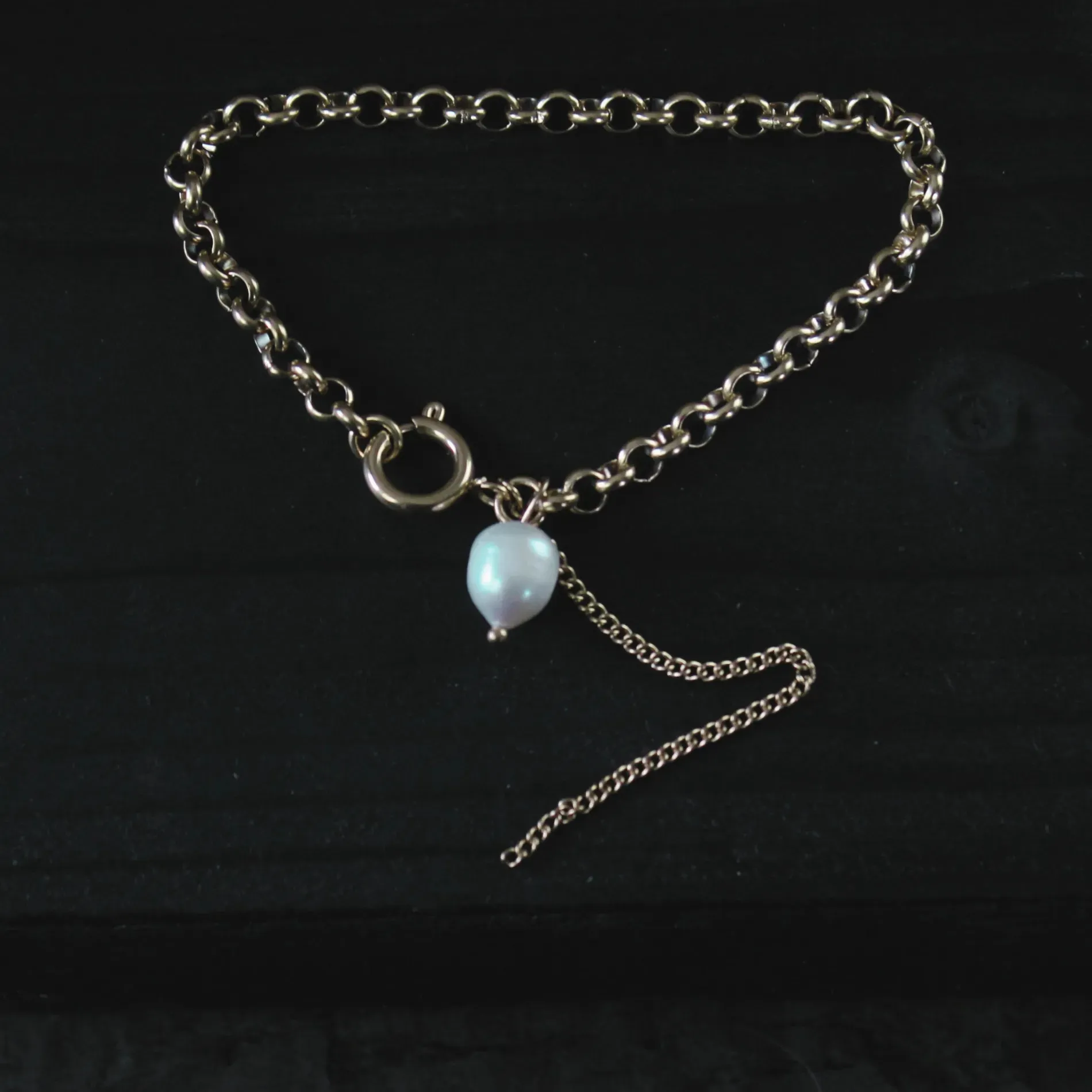 Joy Waterproof Link Pearl Bracelet 18K Gold Plating