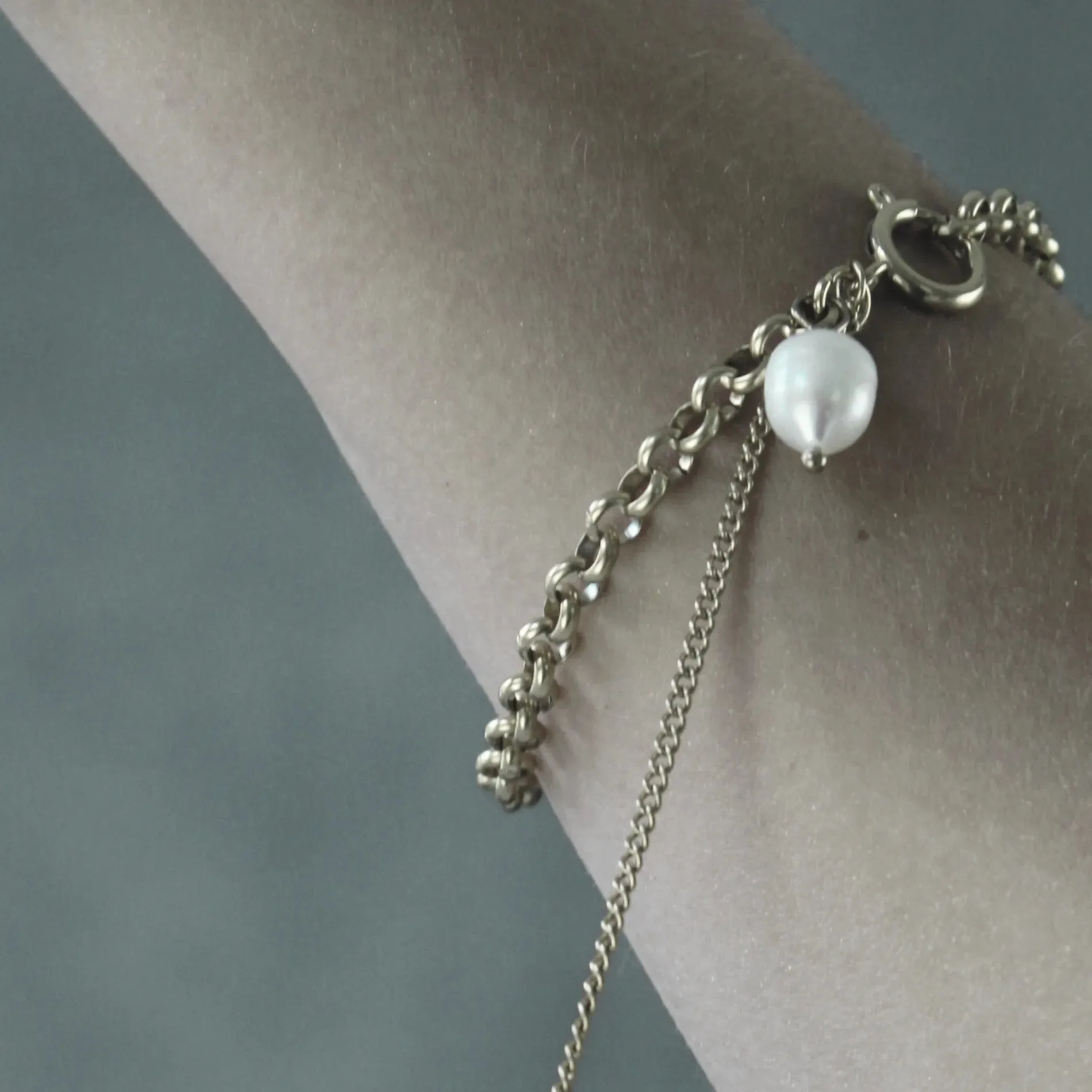 Joy Waterproof Link Pearl Bracelet 18K Gold Plating