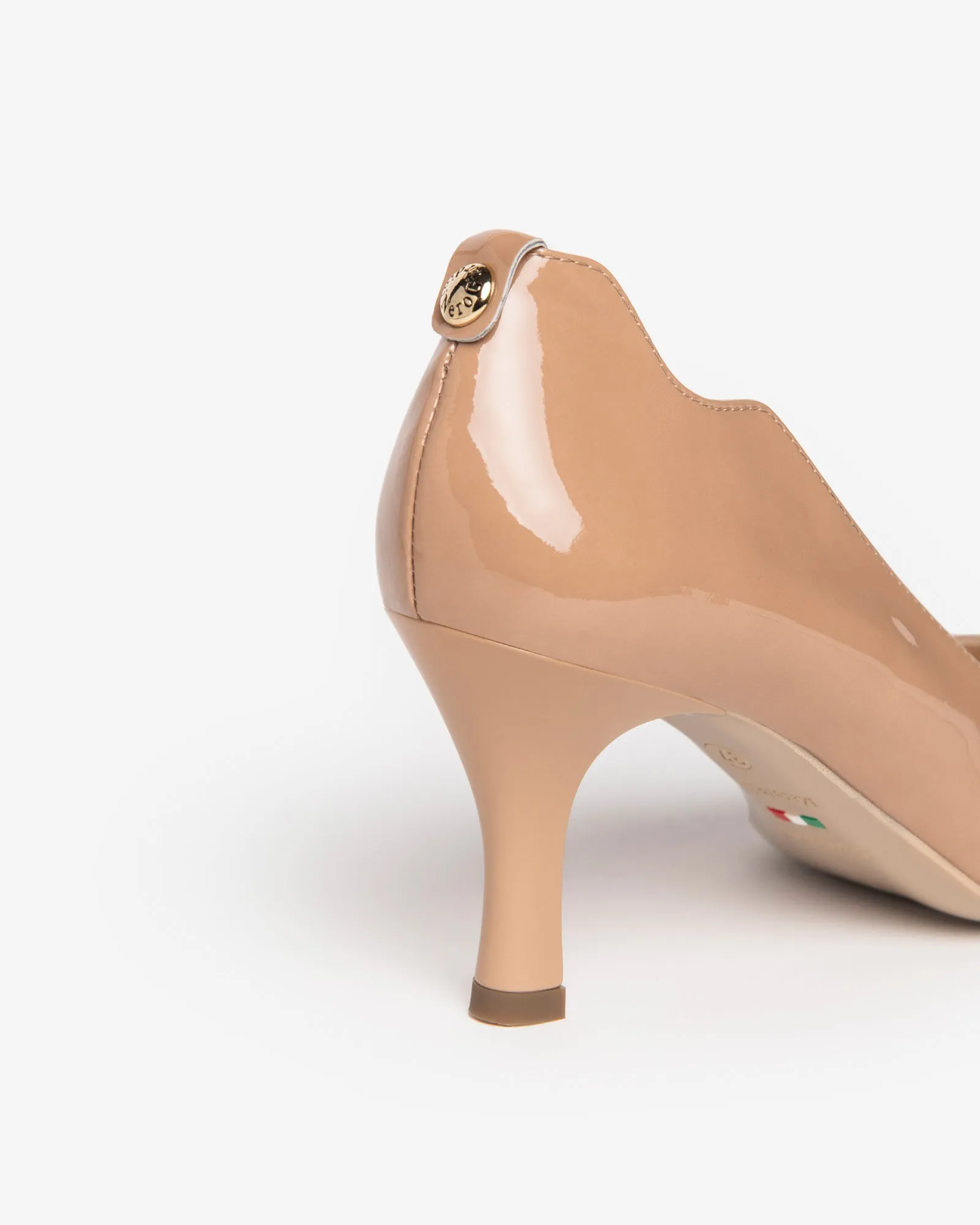 Nero Giardini Nude Leather Wave Heel Court Shoe