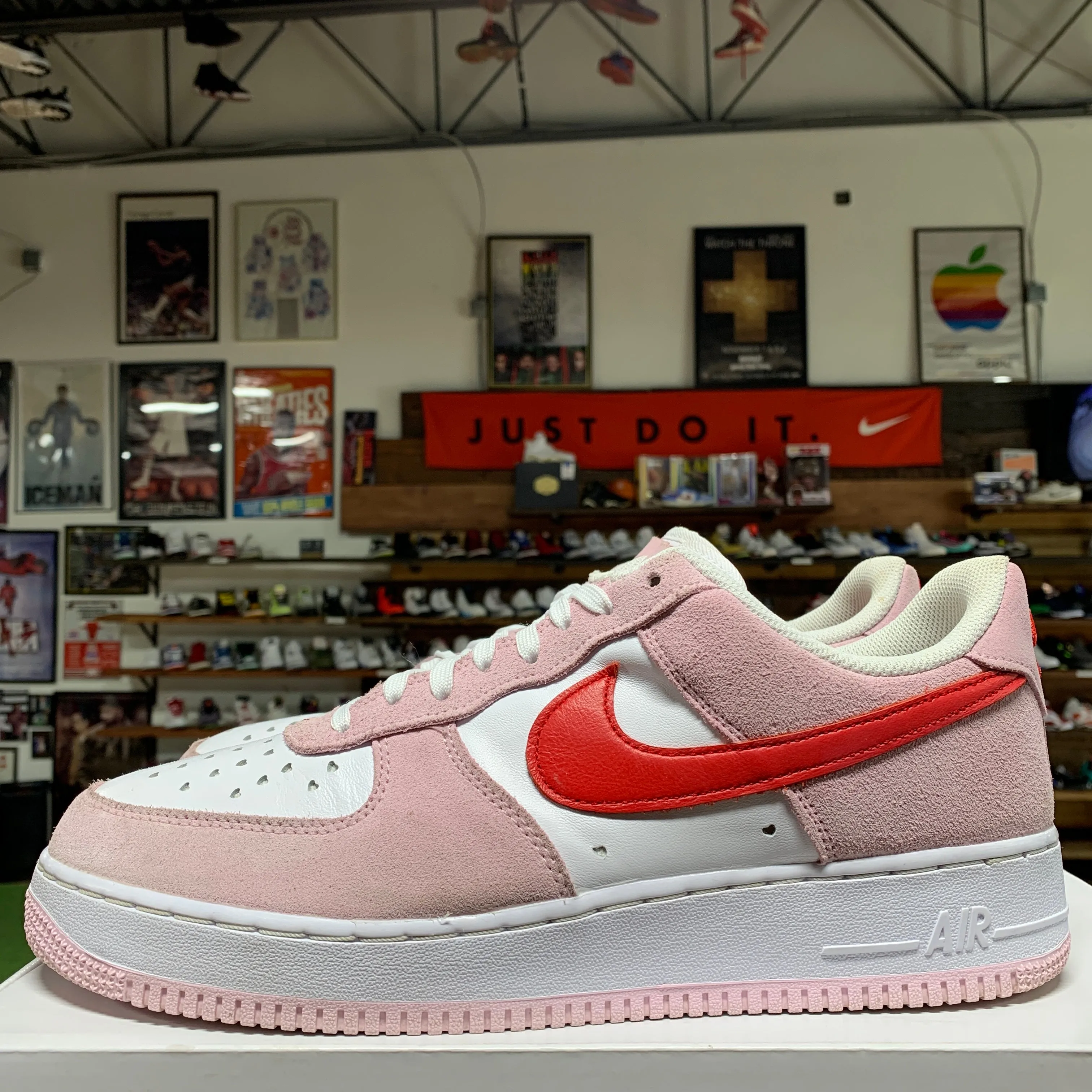 Nike AF1 Low 'Valentine's Day Love Letter' Size 12