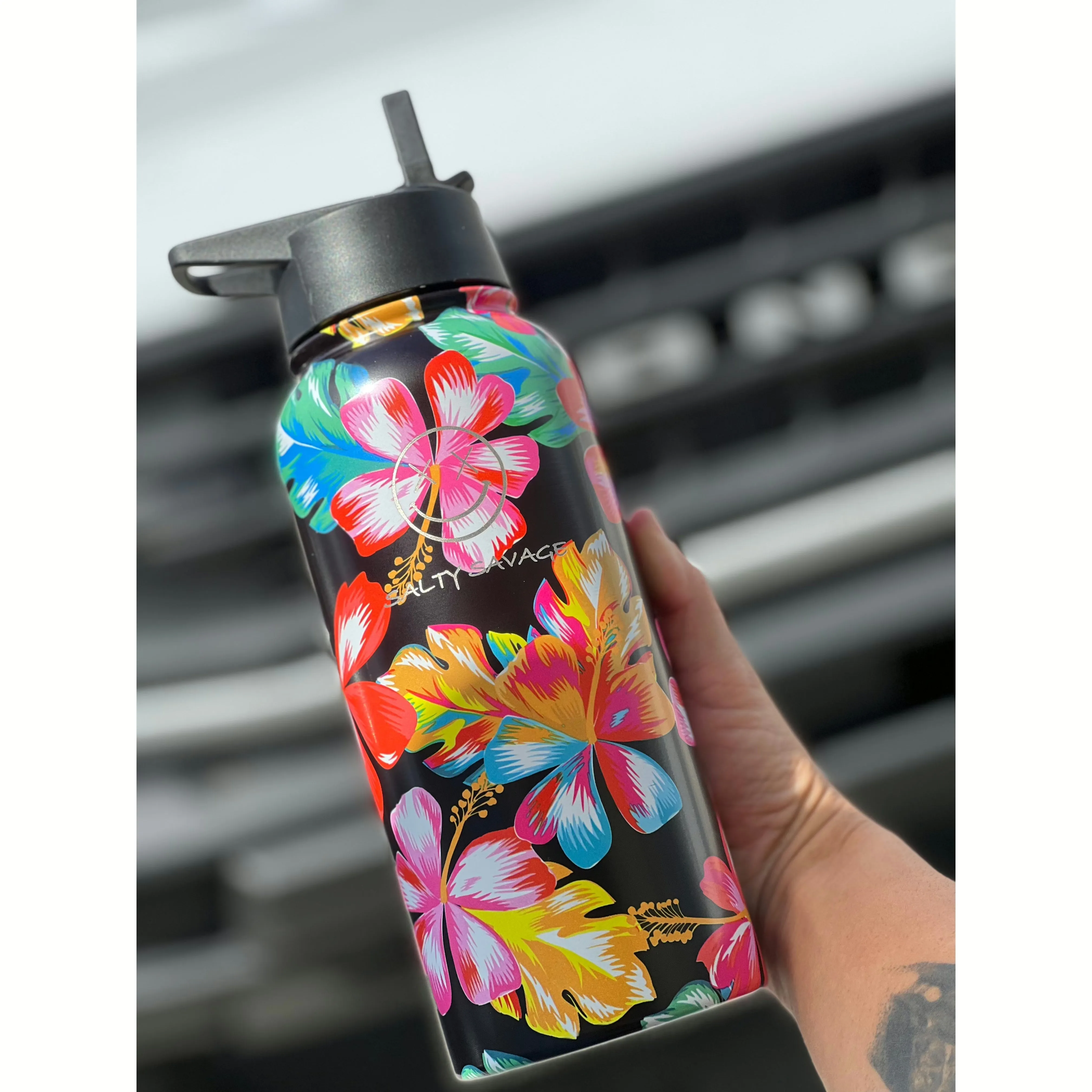 Salty Savage 32oz Thermal Insulated Water Bottle w/ Optional Straw Lid