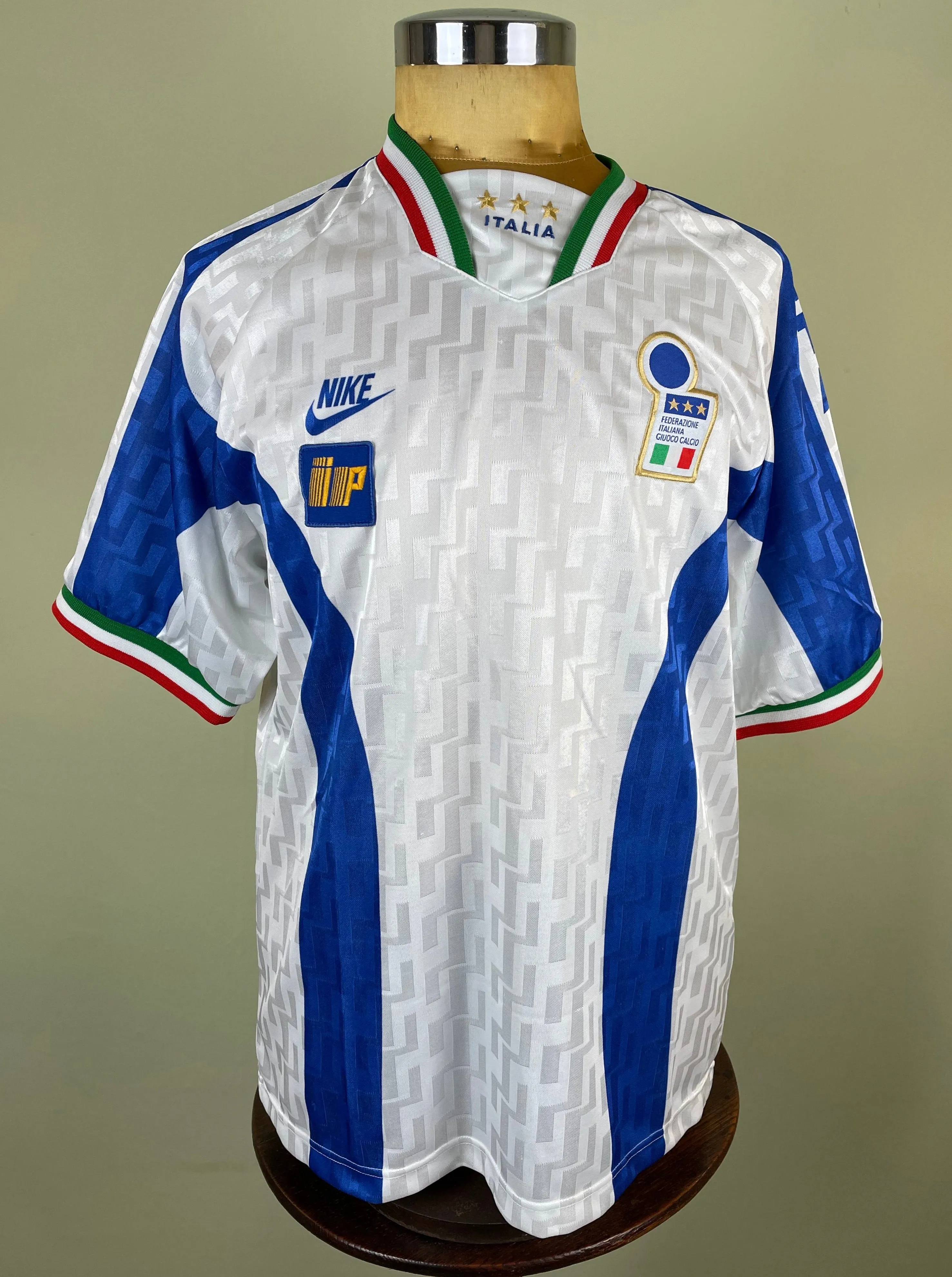 Training | Italia | 1996 | Nike Training Top Player Issue