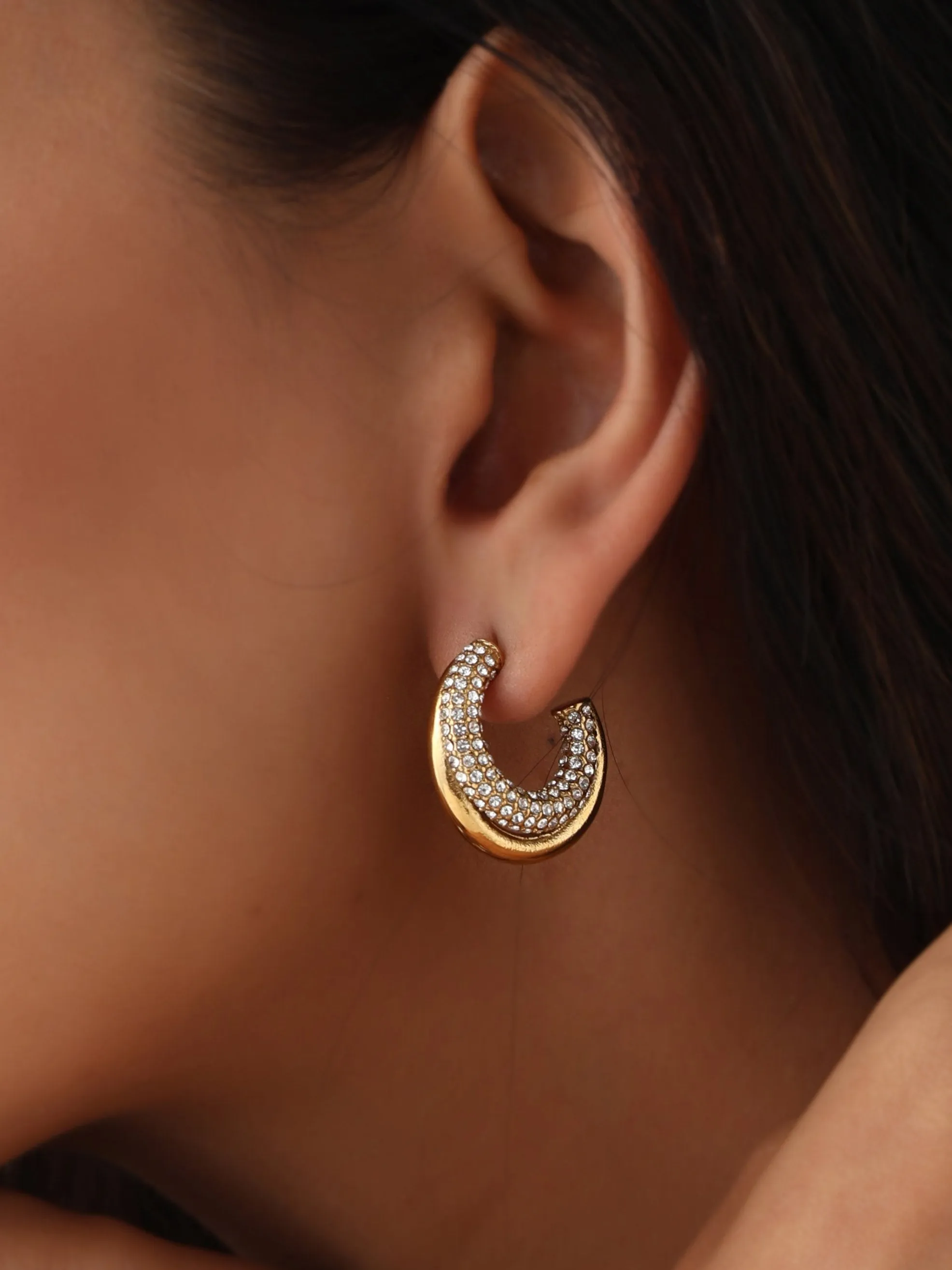 Twist of Curve- Best Selling Hoops